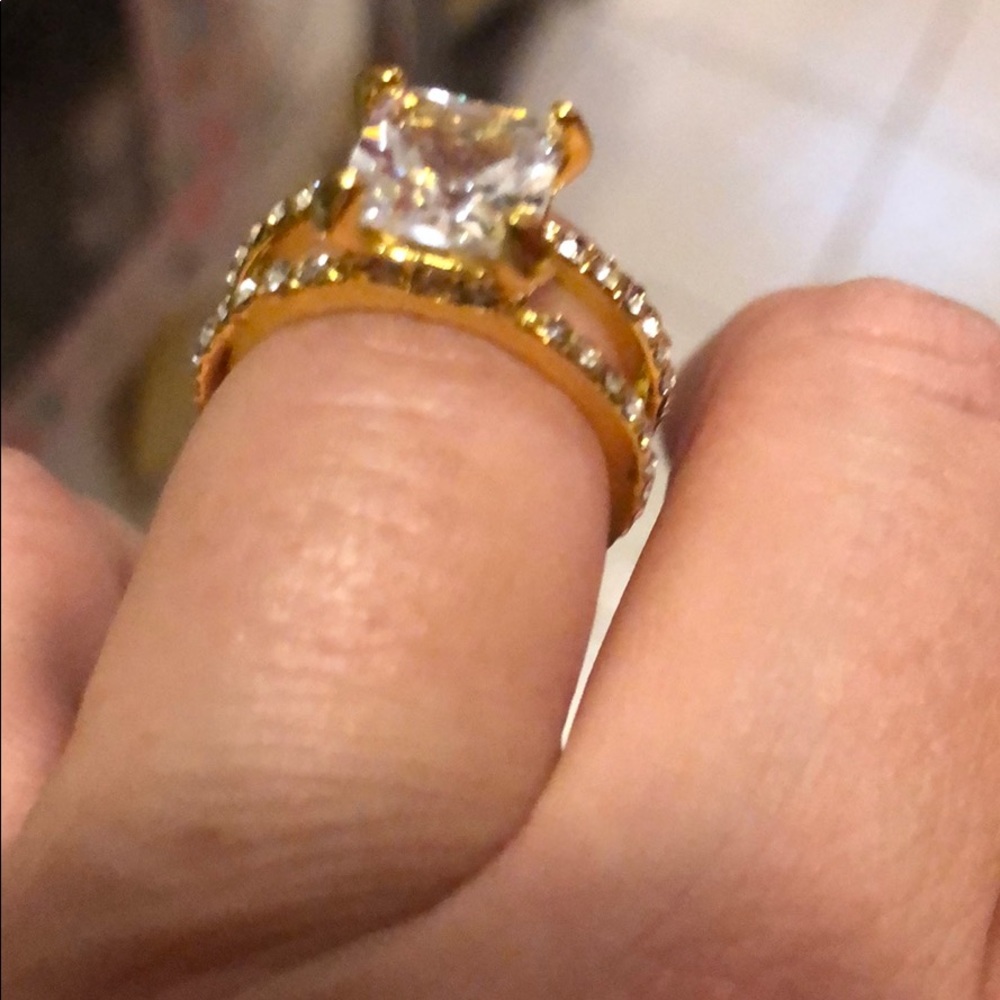 Ring